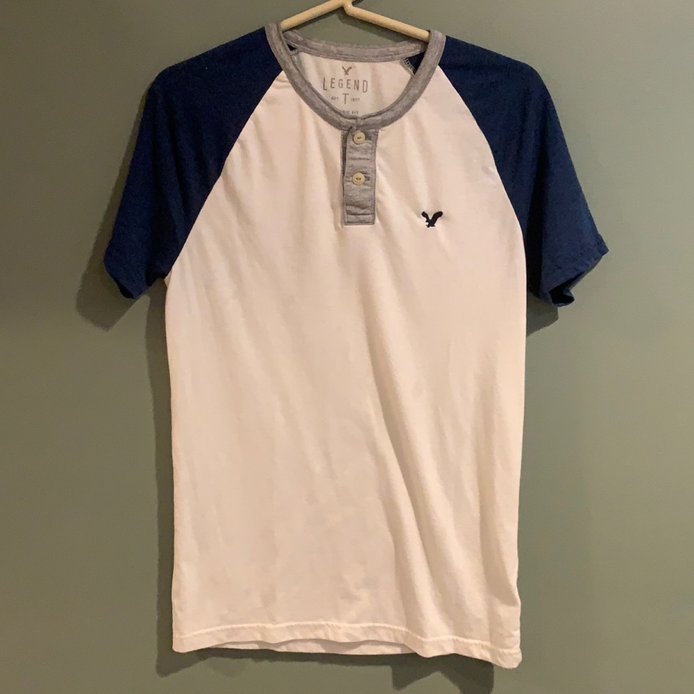 American eagle Henley shirt blue white xs